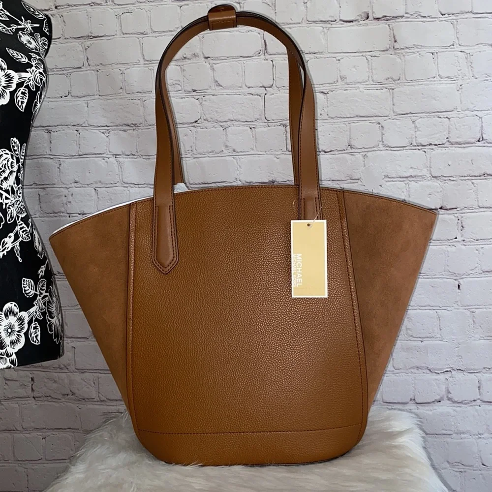 Michael Kors PORTIA Lge Tote/NOVEAU HAMILTON Lge Carryall Wallet 2pc Set